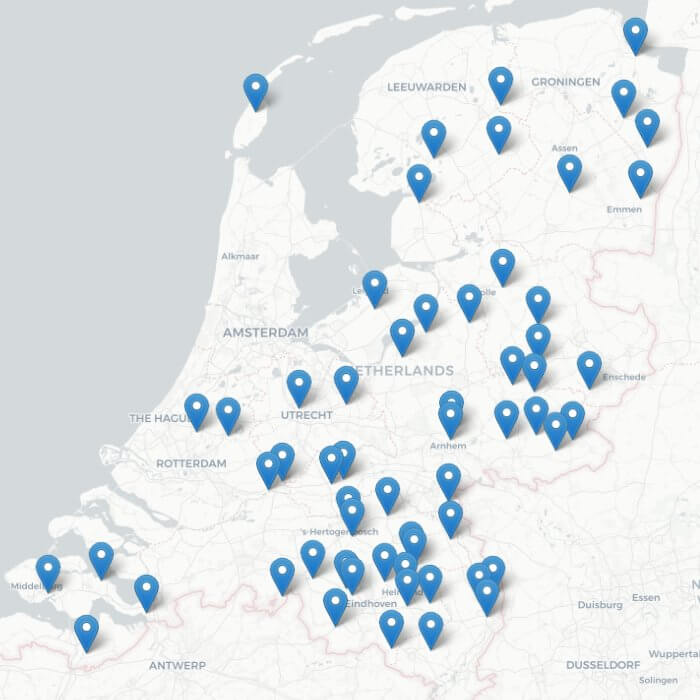 Kaart van Nederland met locaties van crossbanen